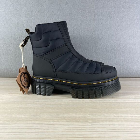 Dr. Martens Shoes - Dr Marten Air Wair NJ004 SH07Y Audrick Chelsea QLTD Boots Women's Size 7 Black